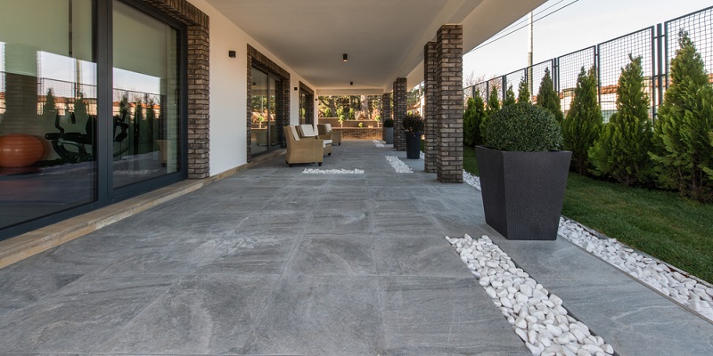 Carrelage de sol extérieur gris