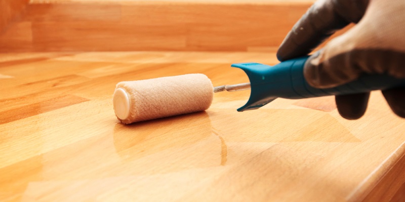 Peindre un escalier bois au rouleau
