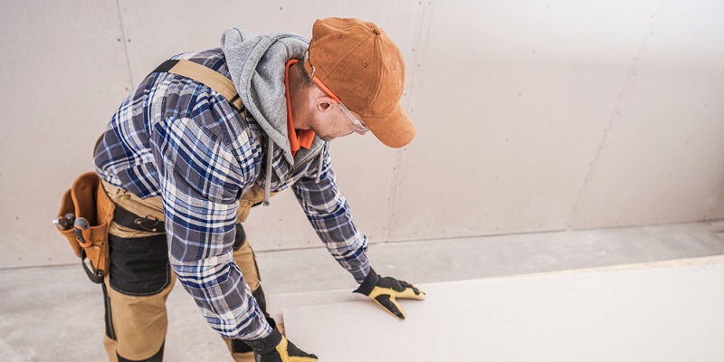 Pose de plaques de plâtre