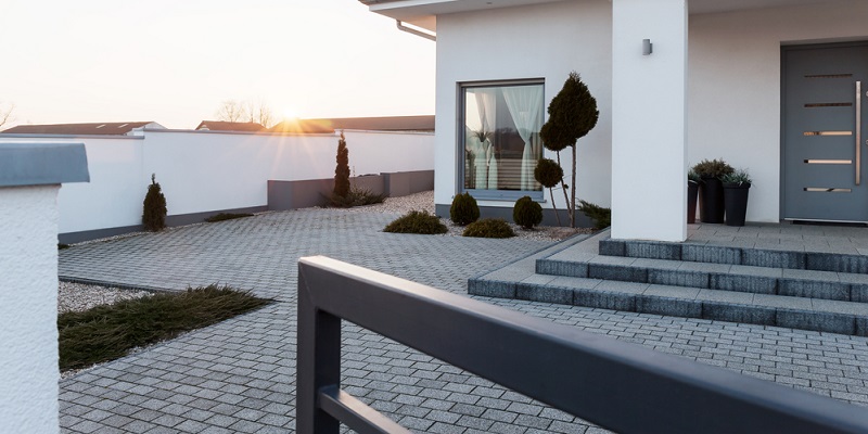 Terrasse en pierre bleue