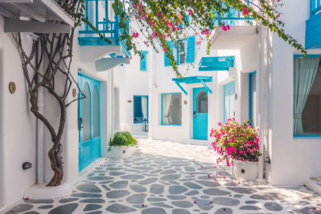 Photo d'ambiance rue ville de Santorin