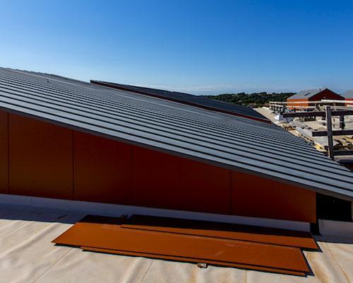 Solin de toiture Bande à solin fixée au mur