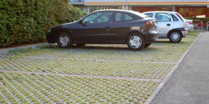 Dalle drainante gazon utilisation sur parking